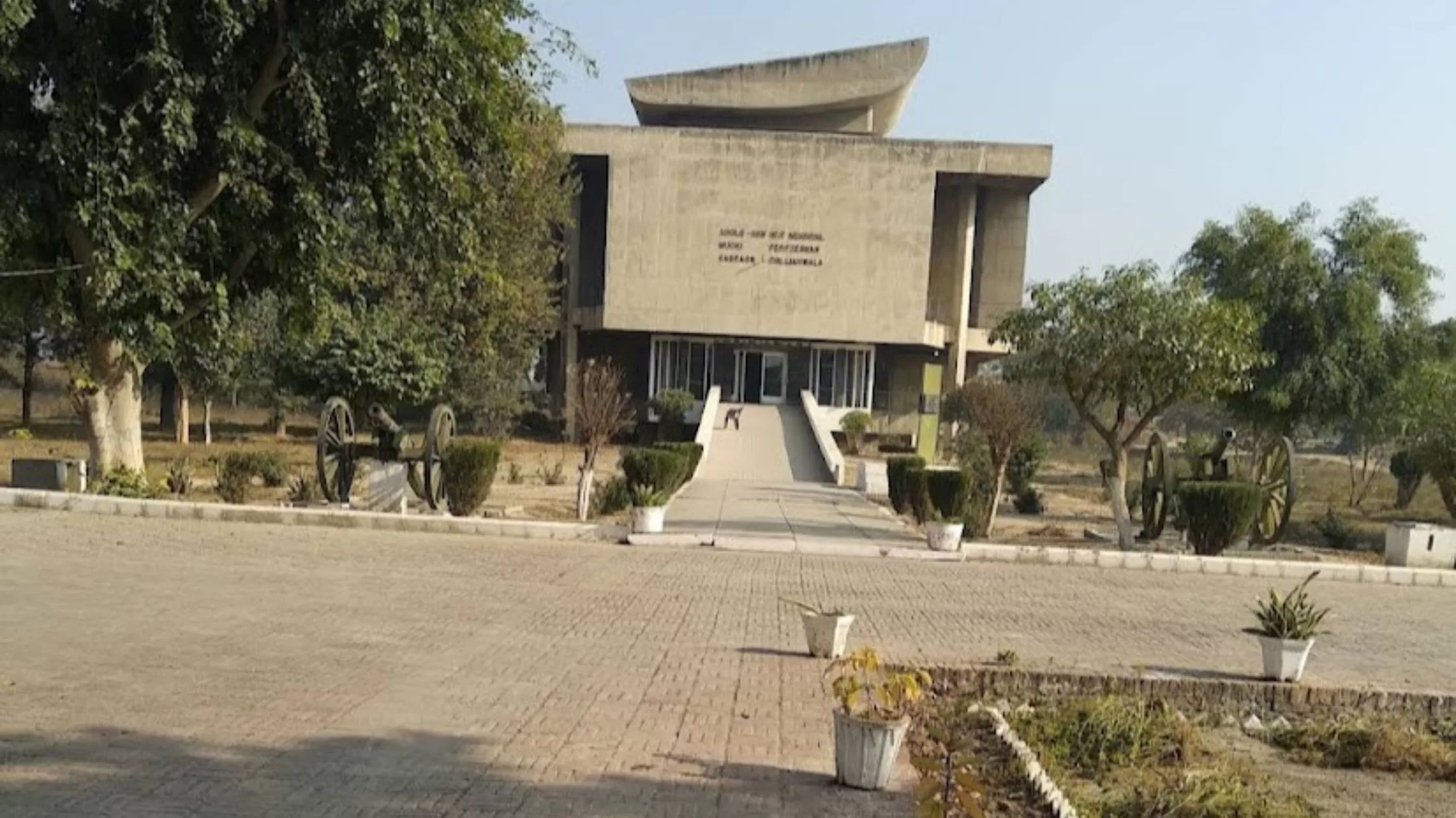 Outside view of one of the best museums in Punjab, Anglo Sikh War Memorial.