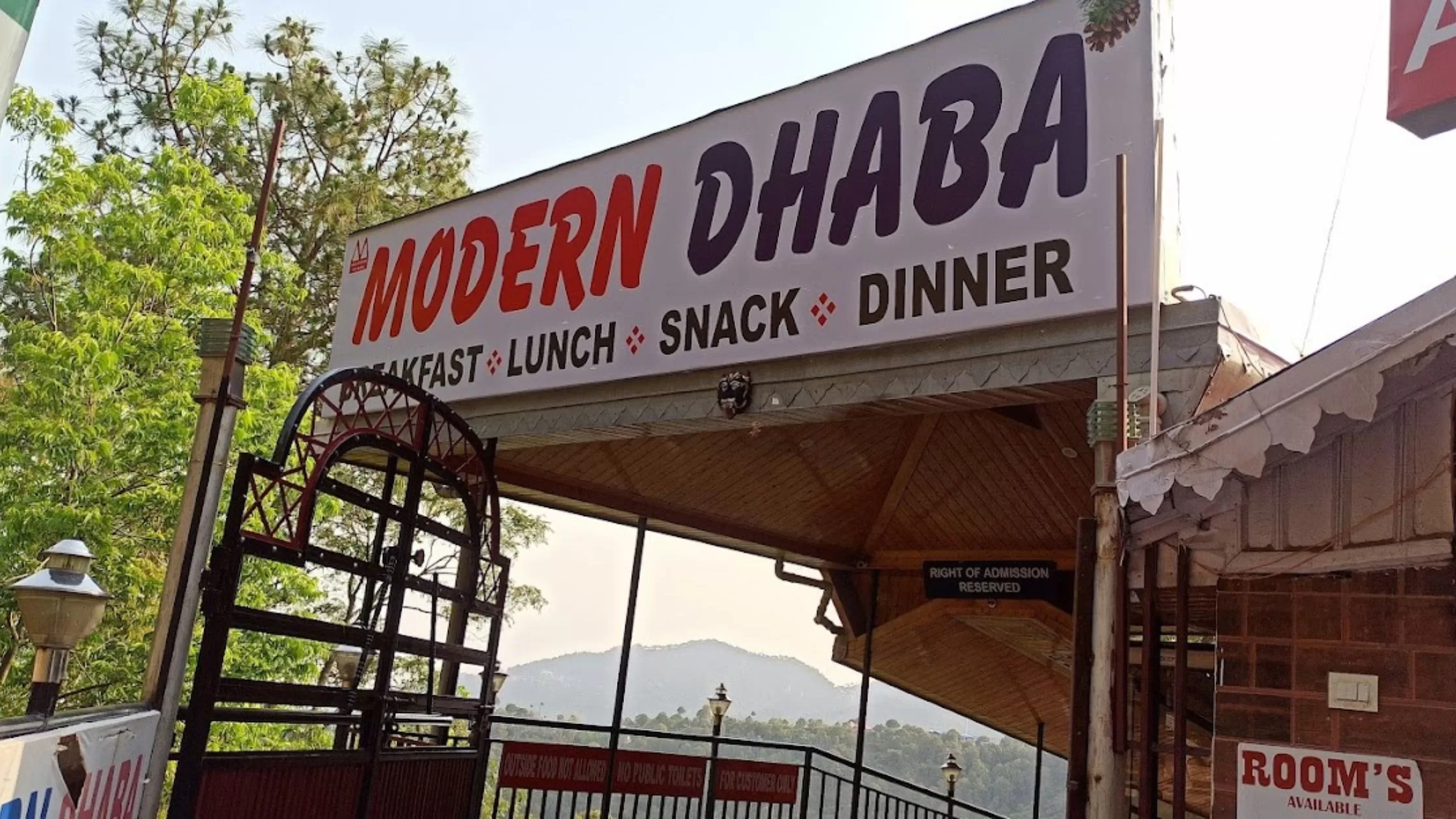 Outside view of Modern Dhaba in Dharampur.