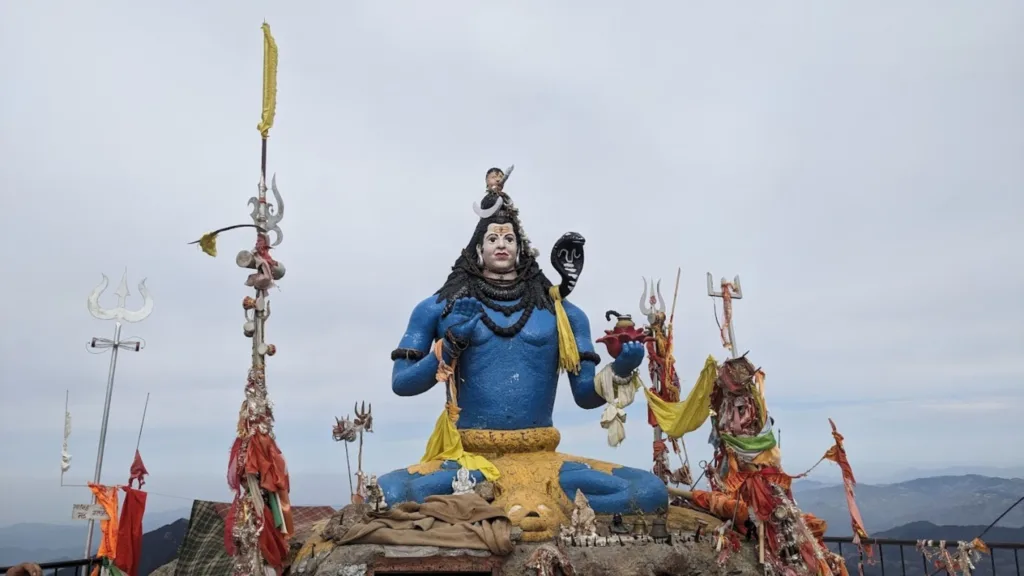 An idol of Shiva at the highest point of Churhdhaar