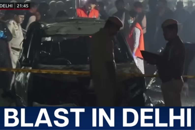 Delhi Car Explosion Near Red Fort Metro Station: India on Edge After This Incident